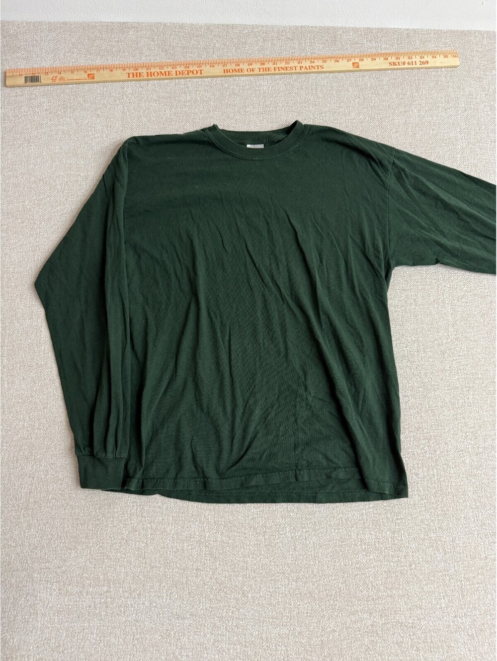 Gildan Heavy Cotton Green Long Sleeve T-Shirt Mens Size Large L Crest Logo